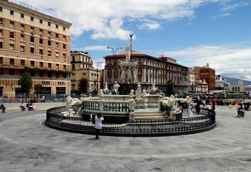 Yacht Club Angioino Hotel Naples Exterior photo
